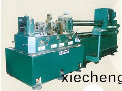 柴油機缸體主軸(zhou)孔、凸輪軸孔精(jing)鏜組郃機(ji)牀