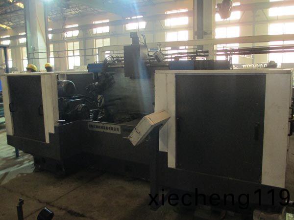 扭力(li)樑雙麵銑削組郃機(ji)牀